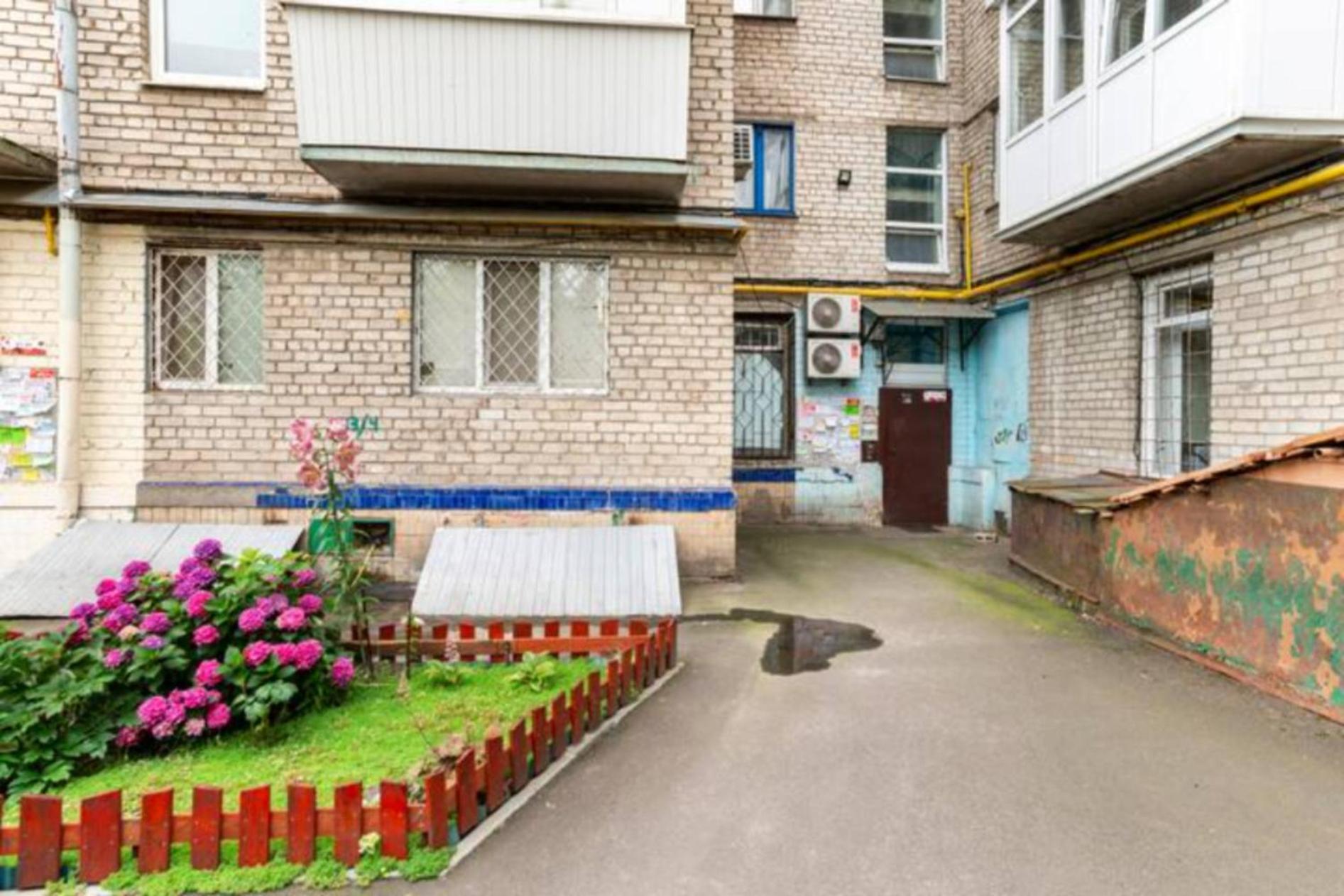 Затишна 2К Квартира З Усім Необхідним Для Життя Поряд З Метро Дарниця Kiev Dış mekan fotoğraf